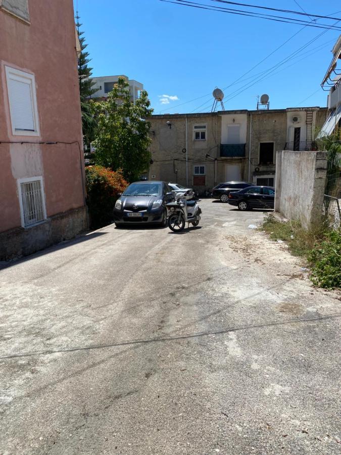 Annas Apartment Sarande Bagian luar foto