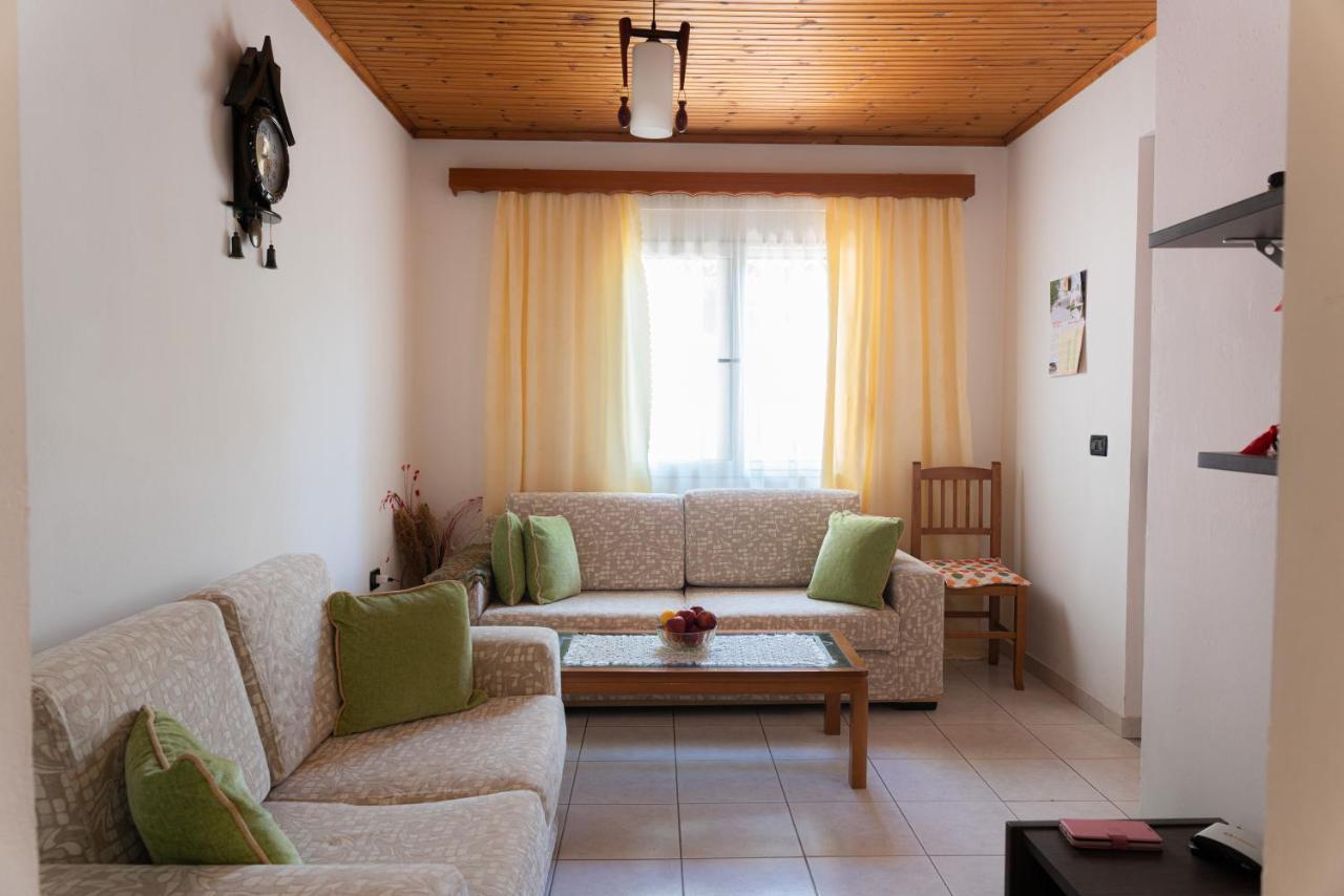 Annas Apartment Sarande Bagian luar foto