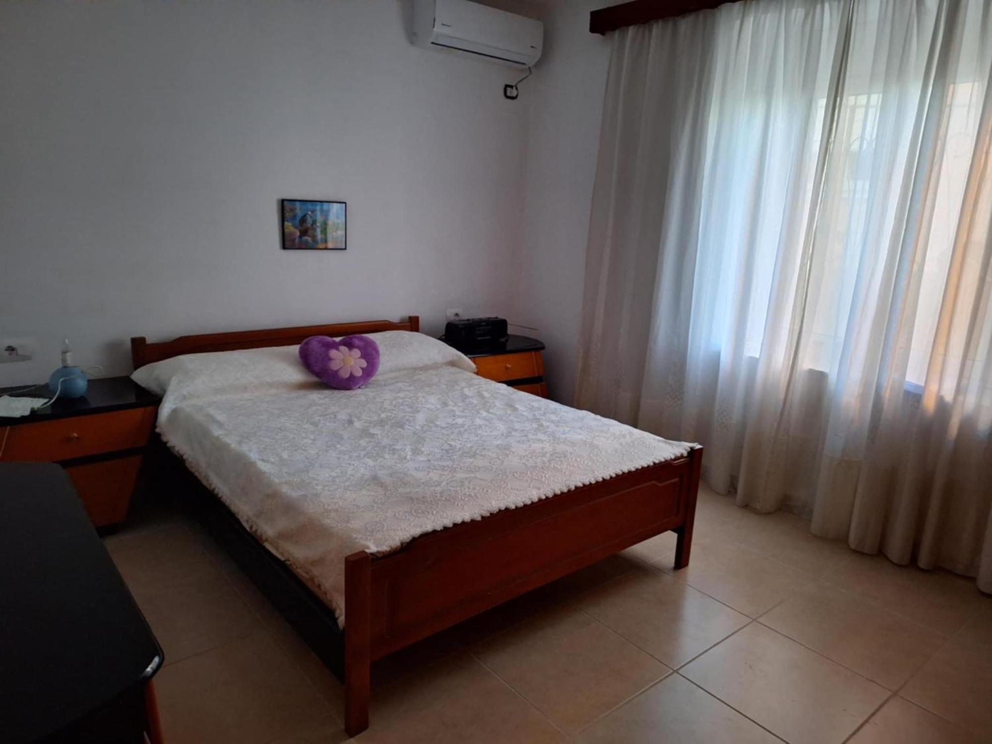 Annas Apartment Sarande Bagian luar foto